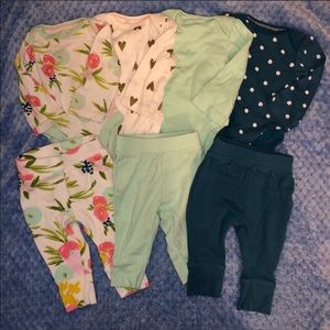 Cloud island floral field mint NB unworn